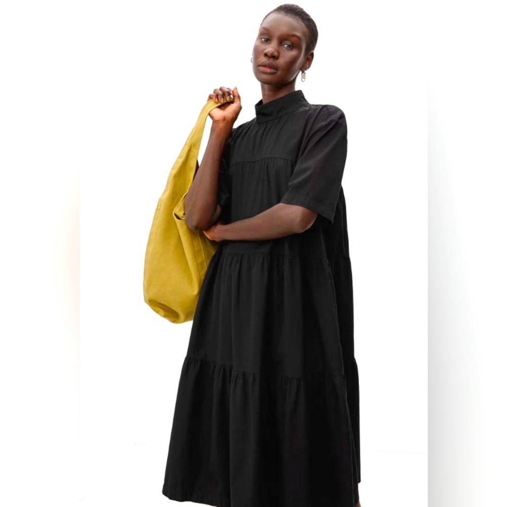 Everlane Tiered Mockneck Dress - L
